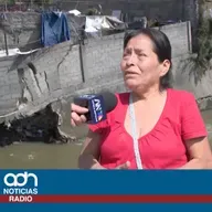 Abuso militar en la frontera; en Naucalpan, lluvias dejan a abuelita en la calle