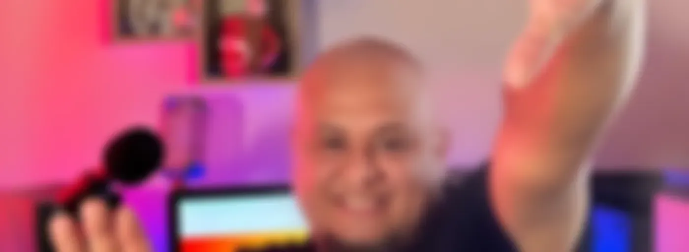 Soy Mario Castellanos