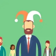 Sobre política, humor y apellidos