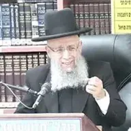 הרב גדעון בן משה : דין אם שכח יעלה ויבא בברכת המזון ביום ראשון של פסח או סכות ובשאר ימים טובים .