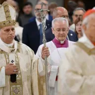 Radio vaticaan. Heilige Mis Sant Anselmo’all Aventino – Dialoog tussen Curiekardinalen en Duitse bisschoppen – Generale audiëntie 13/11