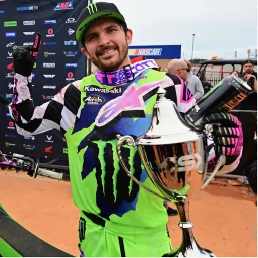 «После клетчатого флага». Сезон 2022 года. Эпизод 16