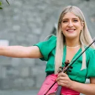 Doireann Ní Ghlacáin