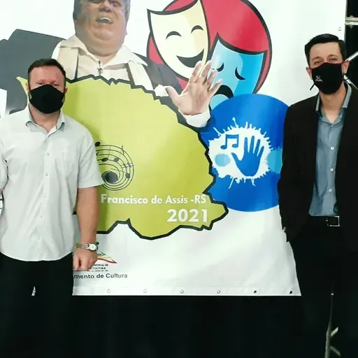 ENTREVISTA -  REGIS LANÇANOVA