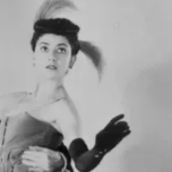 Nace la bailarina Margot Fonteyn (1911)