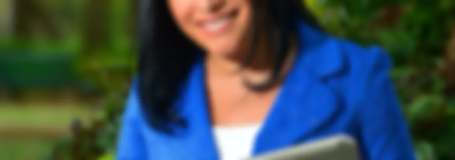 valerialandivar