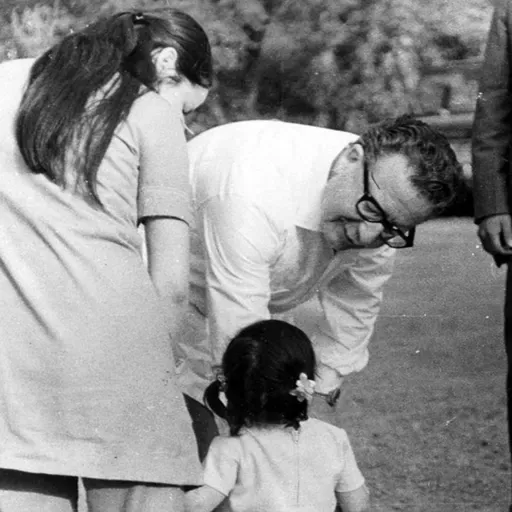 "Aconsejando a la Juventud" - Historia Desviada #265