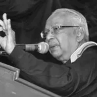 பெரியார் உலகம் நிதியளிப்பு விழா