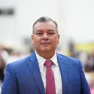 Arturo Benavides en la lista de la huesuda.