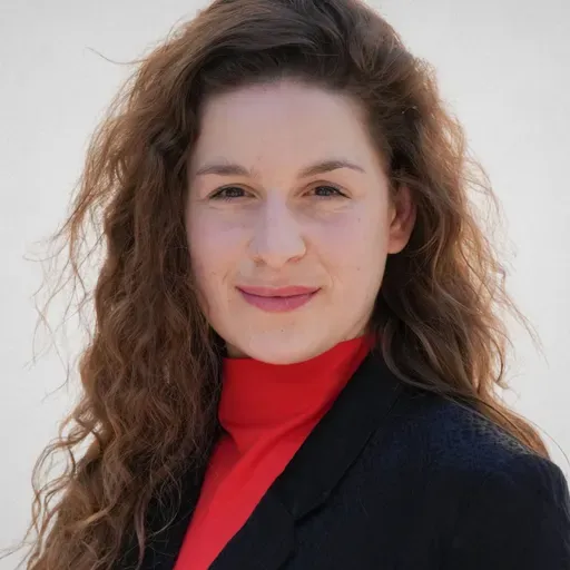 Lou Strenger: „Auf der Bühne ist man immer in einem entgrenzten Zustand“