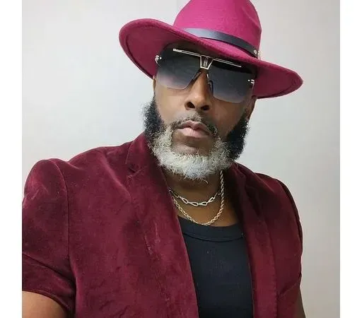 Monday Night with Mr.Noweapon