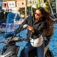 Conducción: 10 consejos para ir en scooter por ciudad