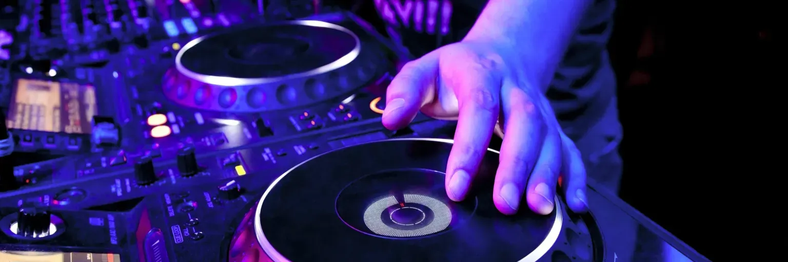 Perreo_FM