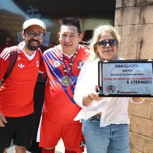 Homenagem ao eterno Adílio: um símbolo do Flamengo e do futebol brasileiro