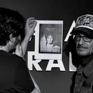 Encuentros En La Tercera Frase: 1975