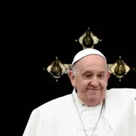 'Parece haver consenso entre cardeais de que deve haver continuidade com papa Francisco', diz padre