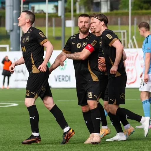 Útvarpsþátturinn - Áhugaverð umferð og leikar æsast á HM