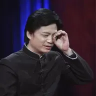 崔永元：连装都不装