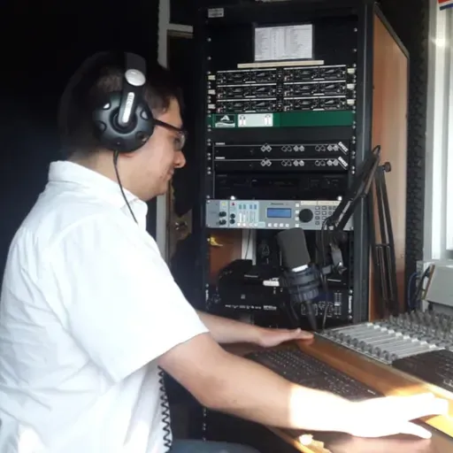 Un momento con nuestra historia con Thomas Rodríguez