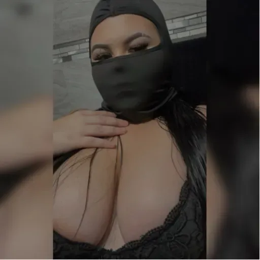 Xl creadora exhibicionista