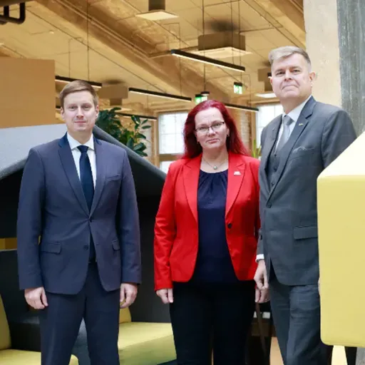 25.11.25 Töö ja palk. Minister Keldo ja tööandjate esindaja: Eesti tööturg vajab kiireid ja julgeid otsuseid