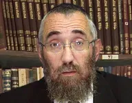 Разрешение пользоваться услугами нееврея в Субботу в случае болезни