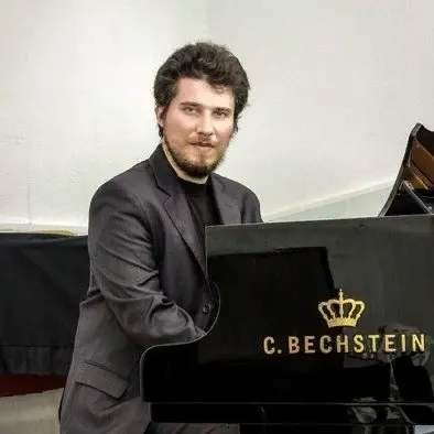 Артем Ляхович. Поворот