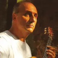 Miércoles de buena guitarra Nº 901 - Marcelo Kayath, guitarrista brasileño - 16 de julio de 2025