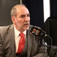 Biministro Louis de Grange suma críticas a administración Boric: "Se comprometieron pagos para los cuales no existía presupuesto"