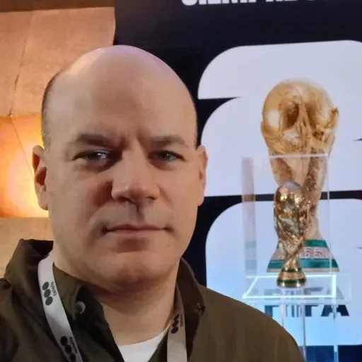 Maximiliano Luna "Cuando me inicie, eramos 50 fotógrafos en una cancha" Argentina 11.06.2026