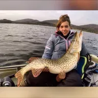 Iván Gómez y los Salmones de Michigan, Récord de España Carpa Orellana de Raúl Aunión y Embalse Cííjara con Kris Db Fish