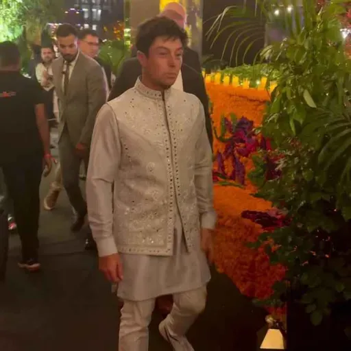 #122: Tuktuk-tur for Hovland: - At han tør?!