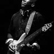Nathan East - Bassist Jazz/Rock/R&B