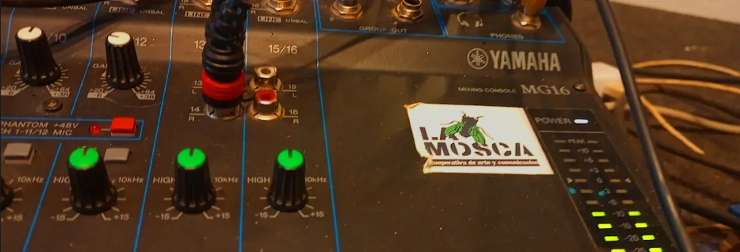La Mosca Radio