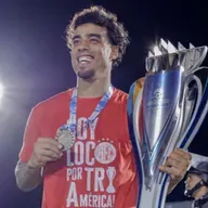 Entrevista com o lateral Rennan Siqueira