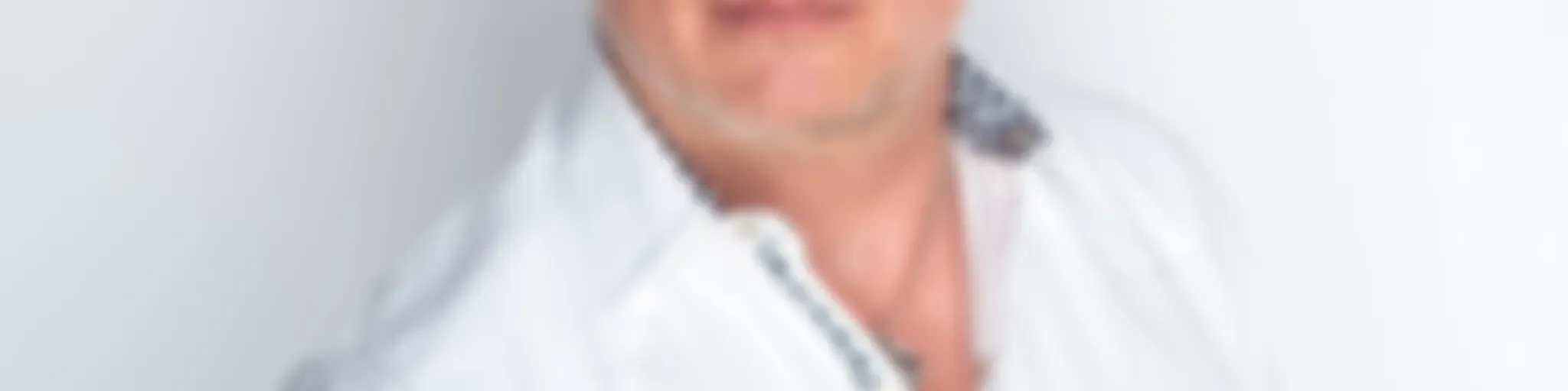 Fernando Lozano presenta