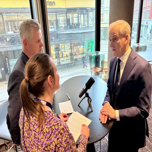 KS’ toppmøter på 22 minutter