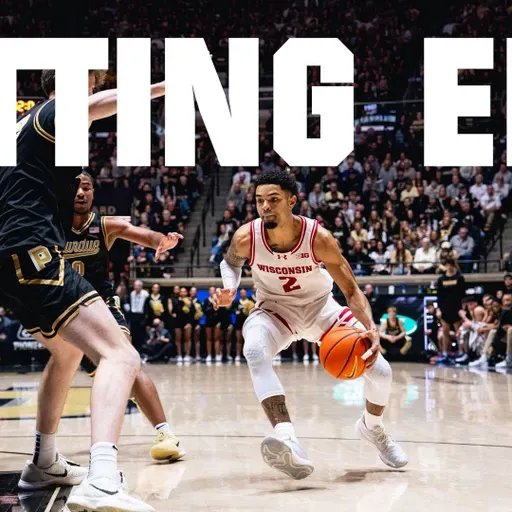 Pur_ue Loses on Senior _ay