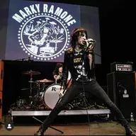 Nota: Iñaki Urbizu (Pela)