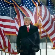 A suspensão das contas de Donald Trump nas redes sociais