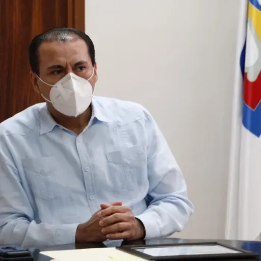 CUESTIONAN AL PROCURADOR DE BCS FAMILIARES DE JOVEN ASESINADA