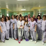 El Hospital de La Ribera impulsa la humanización en la Unidad de Cuidados Intensivos para mejorar la estancia del paciente
