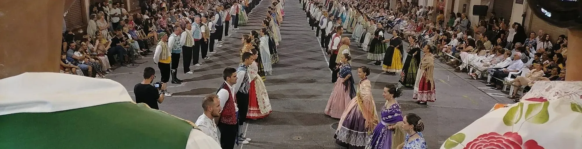ESSÈNCIA I COR RADIO