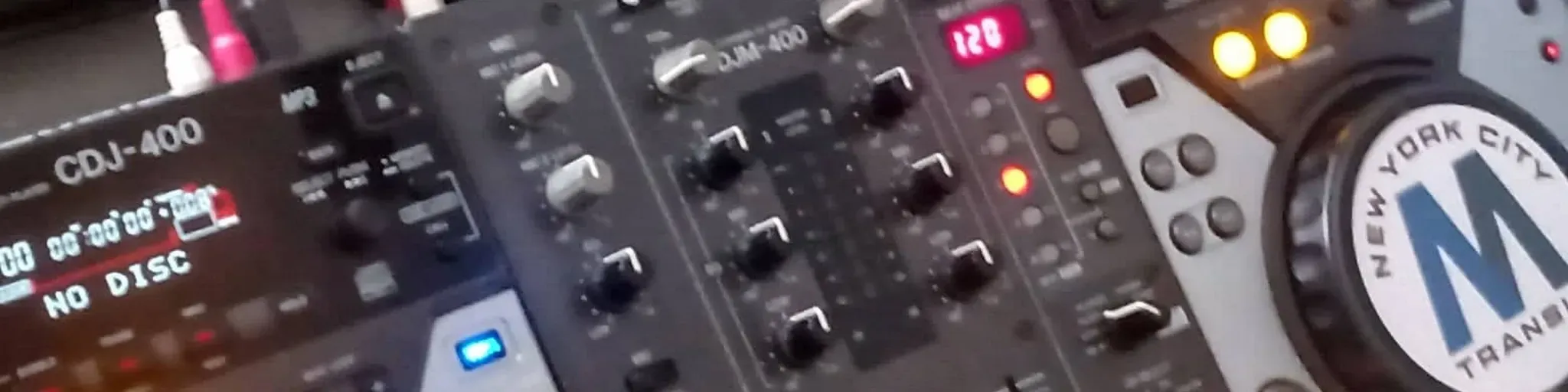 WE HOUSIN RADIO