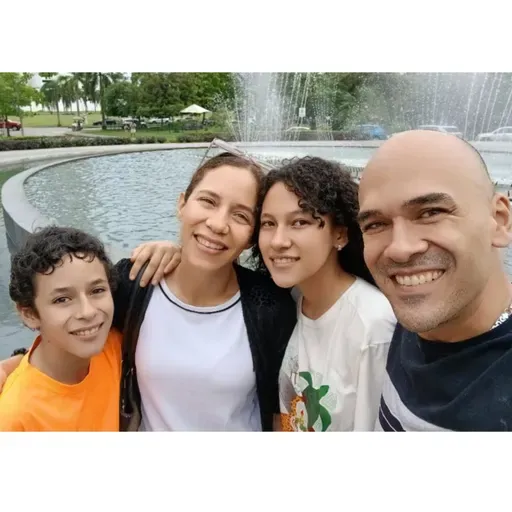 ¿COMO PUEDO SERVIR A JESÚS? @ANGELYCARO