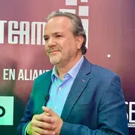 TeamIT: ¡Expansión Nacional y IA para tus Datos! con Santiago Holguín (Tecnogus Podcast)