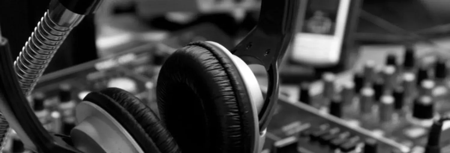 EL-LOAH RADIO