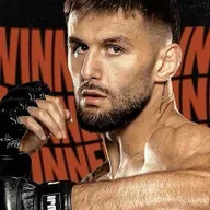 Боец MMA Александр Чижов