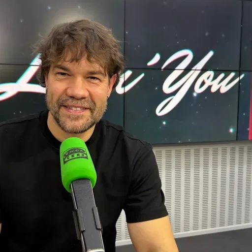 Juan Dávila confiesa lo que NO se ve desde la butaca: cuando el público cruza la línea… y él la convierte en comedia