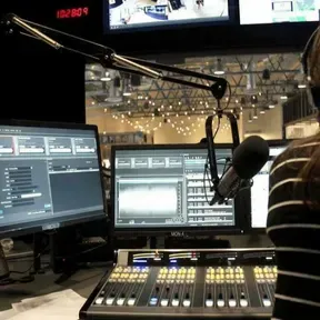 Crossluxbridge.  Radio